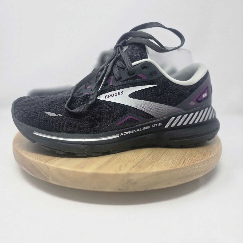 Brooks Adrenaline GTS 23 Women's Size 7 Black Purple Running Shoes Sneakers